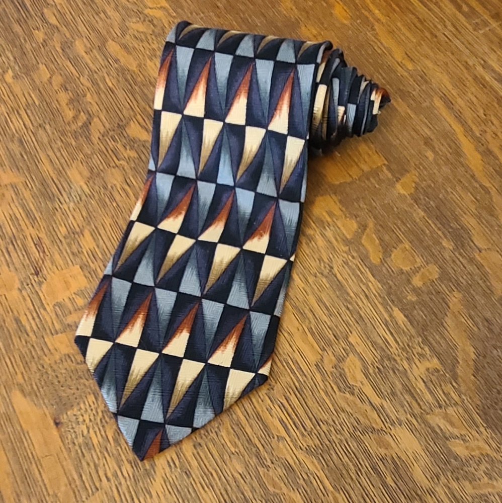 Louis Roth Tie - Picture 2 of 8